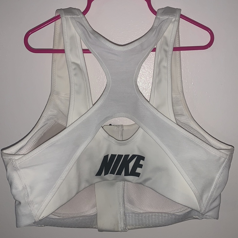 Nike sports bar